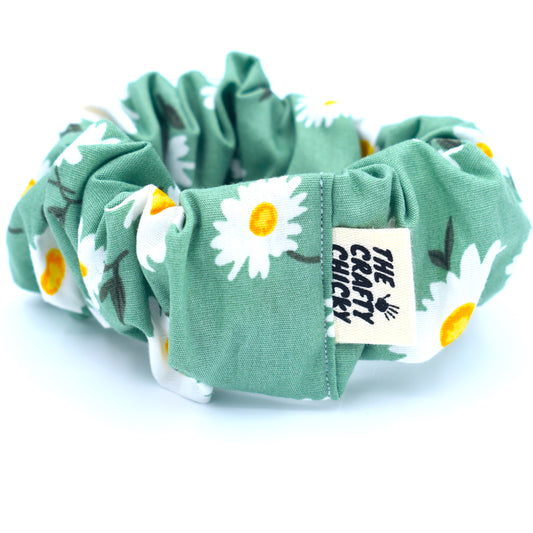 Green Daisy Scrunchie with The Crafty Chicky tag